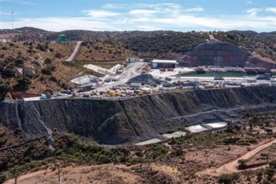 El organismo sostuvo que la minería a cielo abierto no debe prohibirse sino fomentarse mediante un marco normativo.