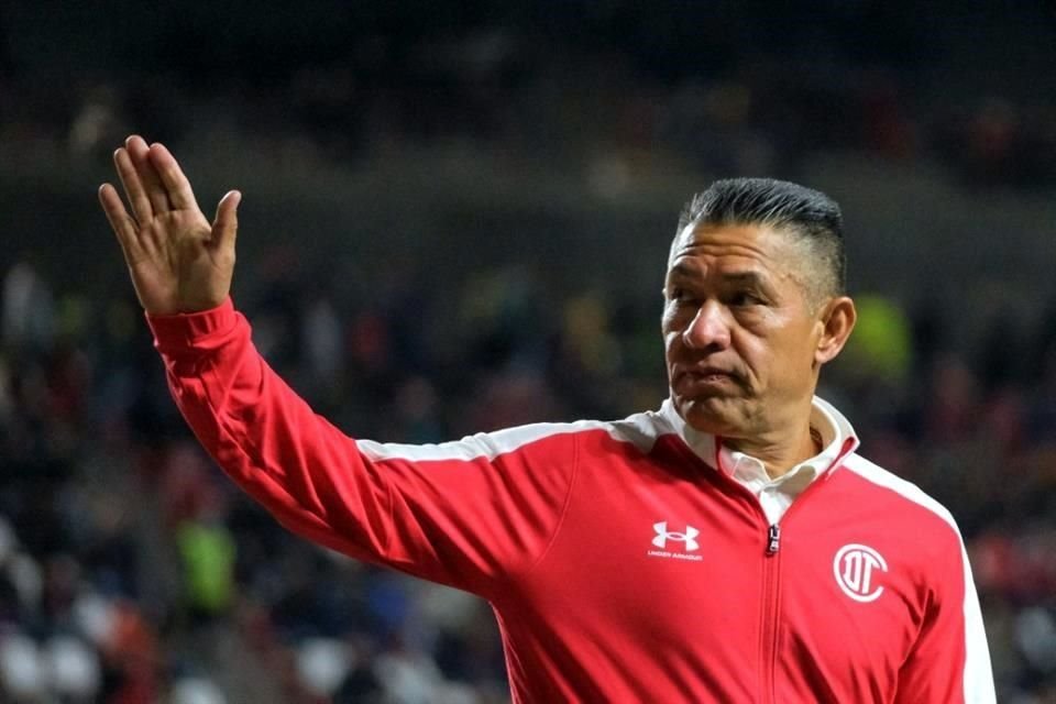 Ignacio Ambriz espera un duelo cerrado ante Tigres.