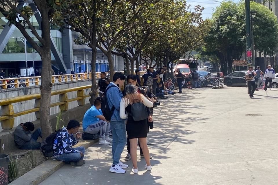 Los puntos de tolerancia para el consumo de mariguana en la Ciudad son pequeños oasis para los que buscan recreación.