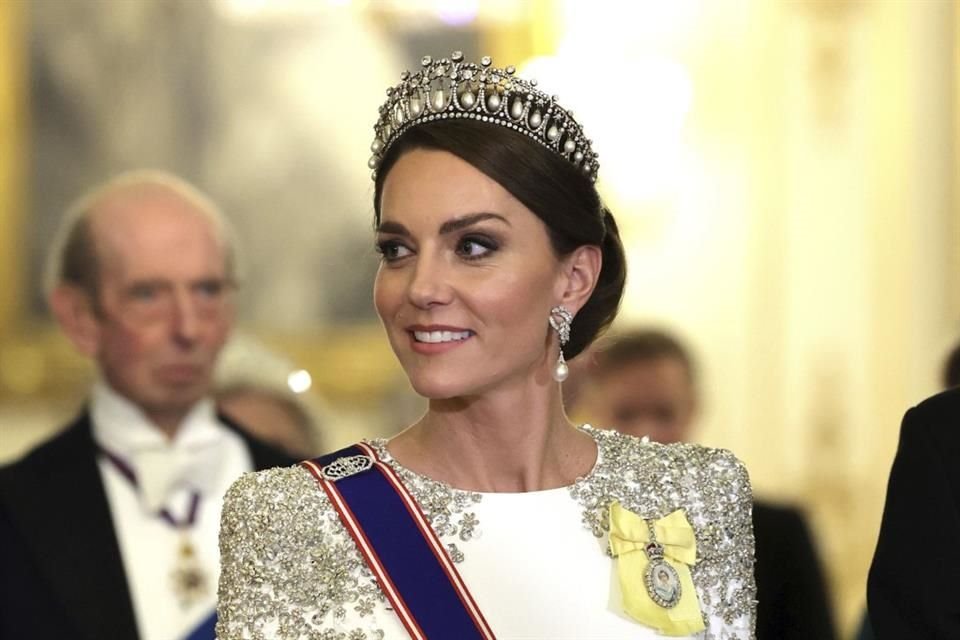 Las tiaras podrían quedar fuera de la coronación del Rey Carlos III, incluyendo la de Catalina de Gales pues sería una ceremonia austera.