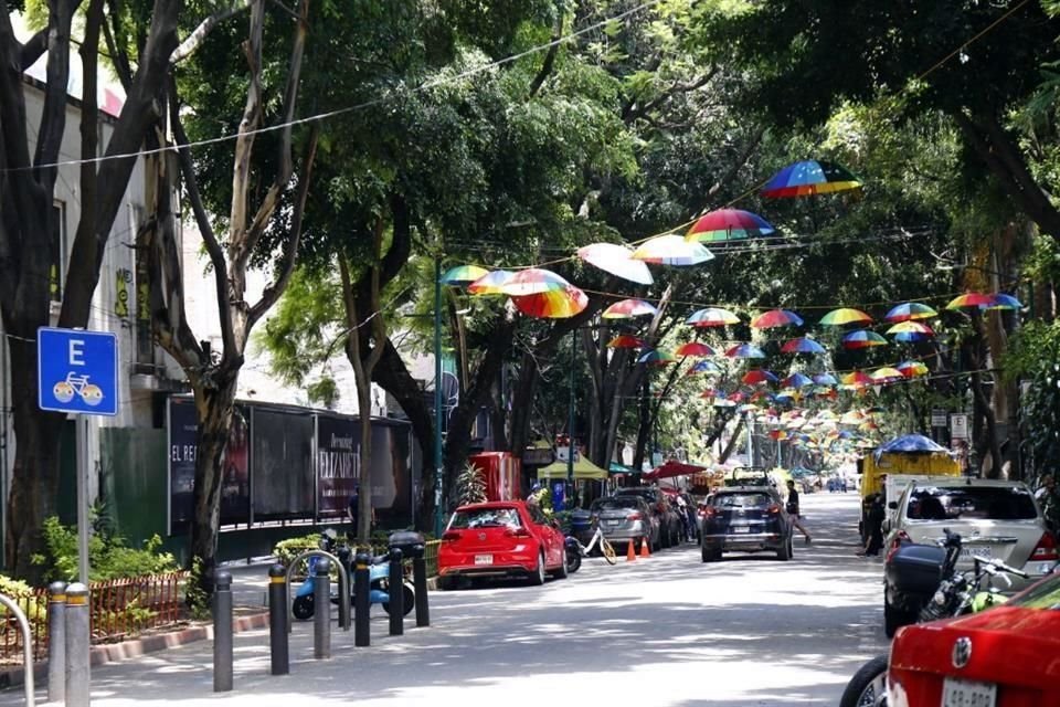 Este fin de semana se registraron dos incidentes de discriminación y violencia en contra de personas trans en comercios de Zona Rosa.