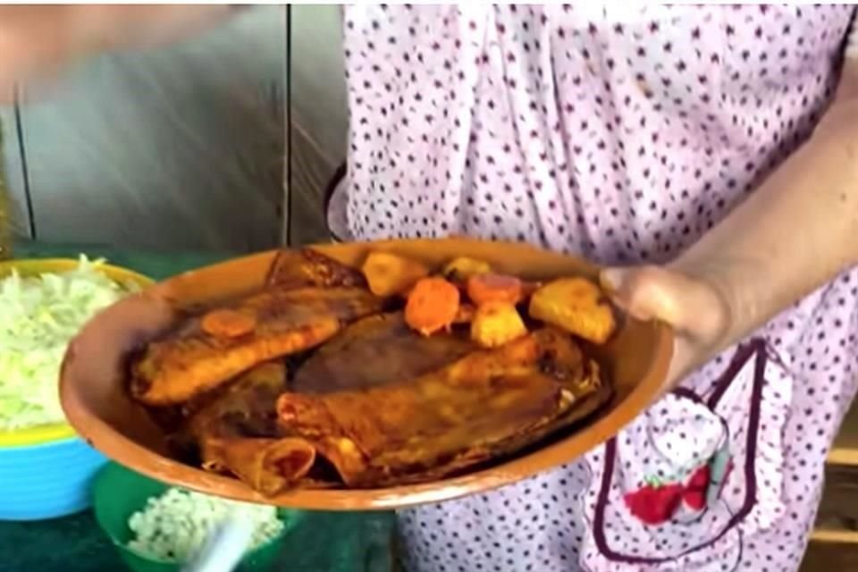 Uno de sus platillos más vistos son las enchiladas con 11 millones de vistas.