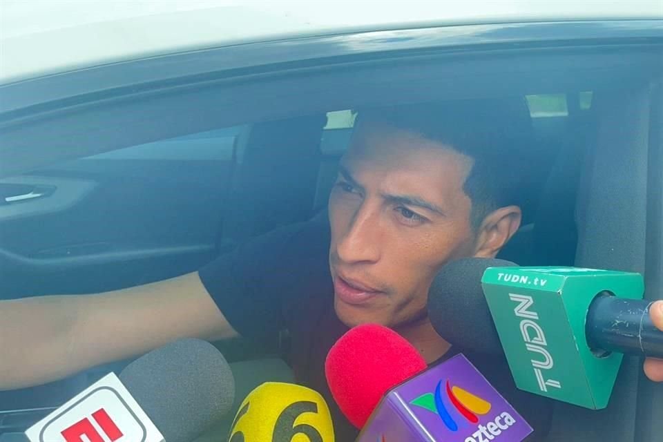 El portero Esteban Andrada aceptó sus errores ante el América y mostró su apoyo a Luis Cárdenas.