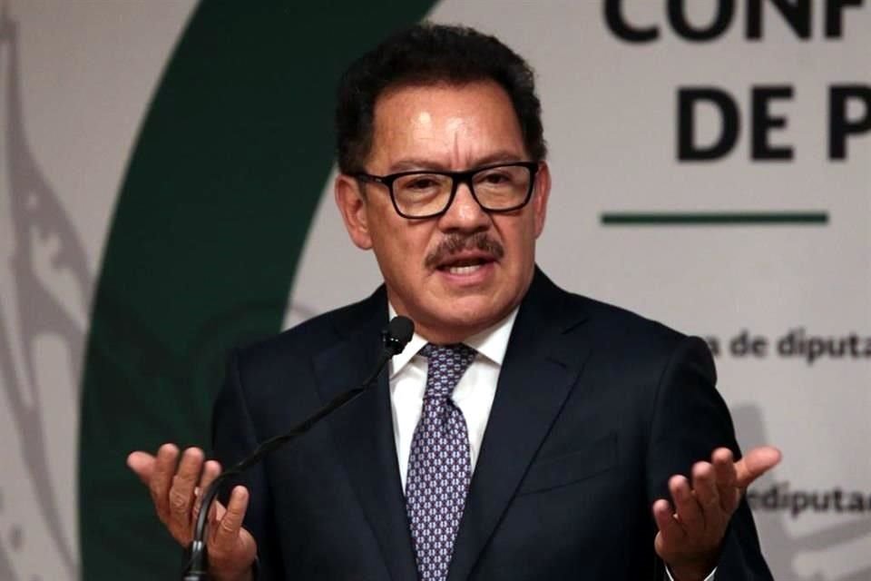 Tras reunión con sector, Morena en San Lázaro presentó nueva propuesta de reforma en materia minera, distinta a la enviada por AMLO.