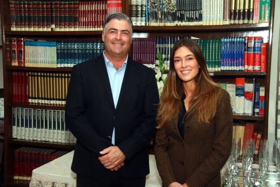 Patricio Garza Garza y Mónica Odriozola Canales