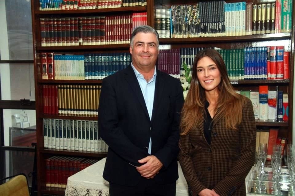 Patricio Garza Garza y Mónica Odriozola Canales