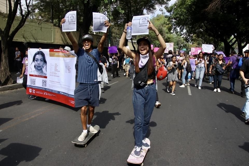 Los manifestantes rechazaron que su desaparición fue voluntaria.