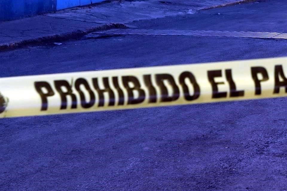 Un muerto y un lesionado fue el saldo de un ataque a balazos en la Colonia Coltongo, en Azcapotzalco. 