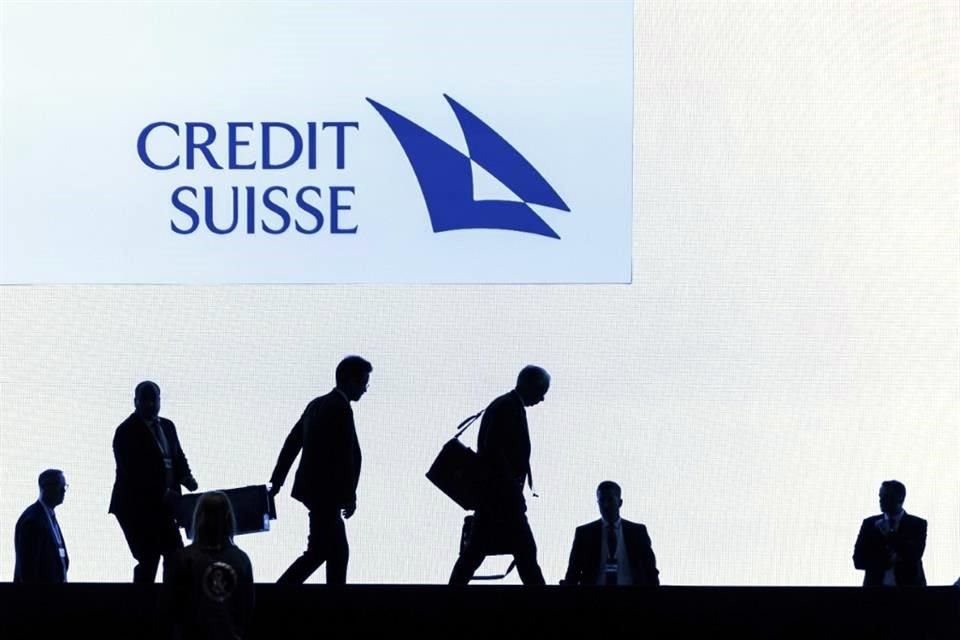 La mayor cifra de salidas diarias se registró el 21 de marzo, dos días después del anuncio de la compra de Credit Suisse por parte de su rival UBS, cuando se retiraron 813 millones de dólares.