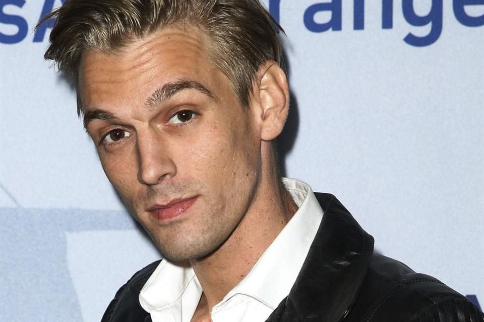 Los resultados de la autopsia de Aaron Carter ya fueron revelados: el cantante murió ahogado, tras inhalar gas y tomar pastillas.