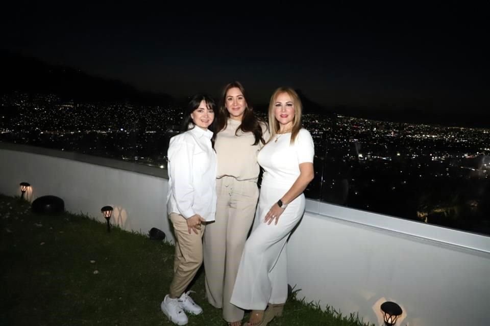 Norma Leal, Jeanette Alanís y Lety Muñiz