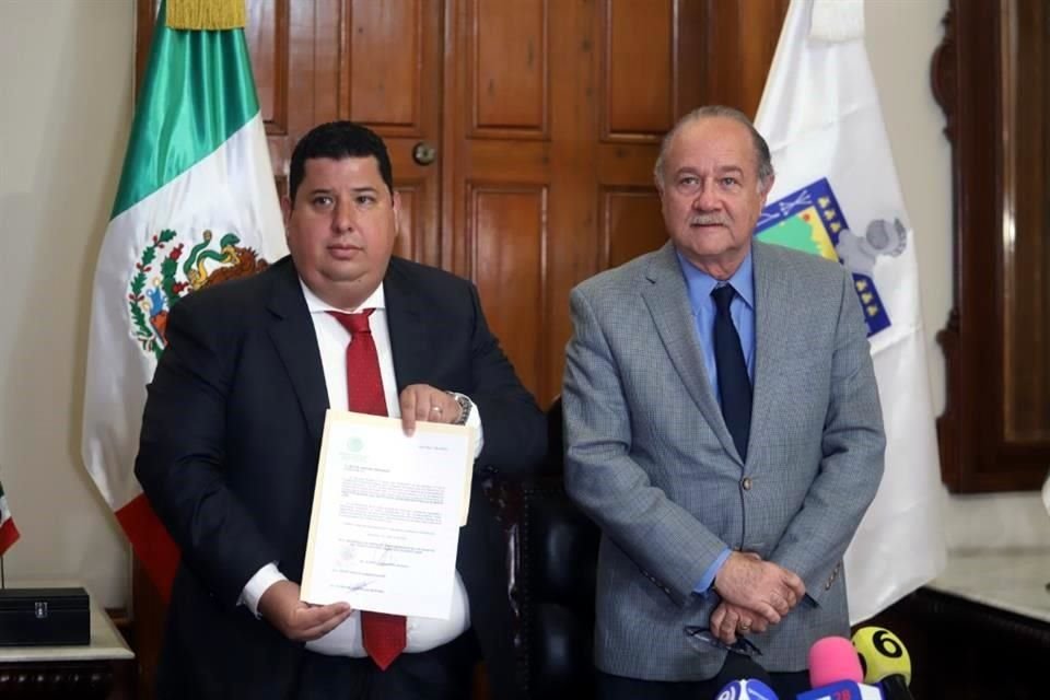 Javier Navarro, Secretario General de Gobierno, dijo en conferencia de prensa que la máxima autoridad en la Defensoría Pública es la Junta de Gobierno.