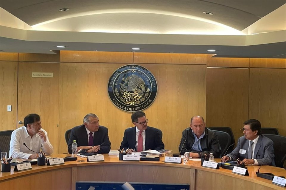 La Jucopo de Cámara baja y el Secretario de Gobernación, Adán Augusto López, se reunieron este jueves con integrantes de la Cámara Minera.