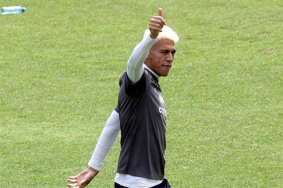 Héctor Moreno fue descartado para jugar contra el Mazatlán por un accidente automovilístico, pero ya entrenó al parejo.