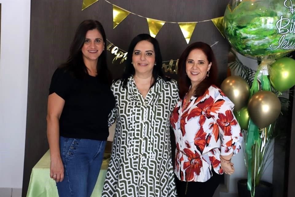 Sandra Salazar, Mirna Moya y Silvia Nava