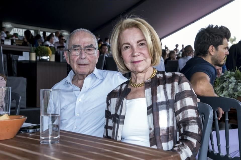 Antonio Chedraui y Gela Chedraui