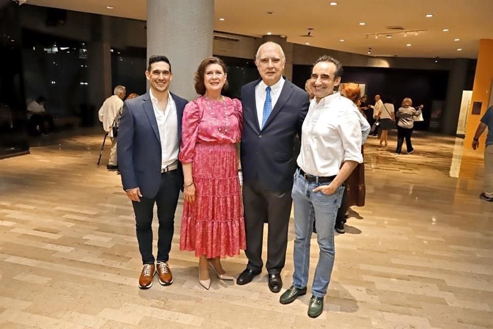Sebastián Odriozola, Ángela Steltzer de Canales, Fernando Canales Clariond y José Agustín Valdés