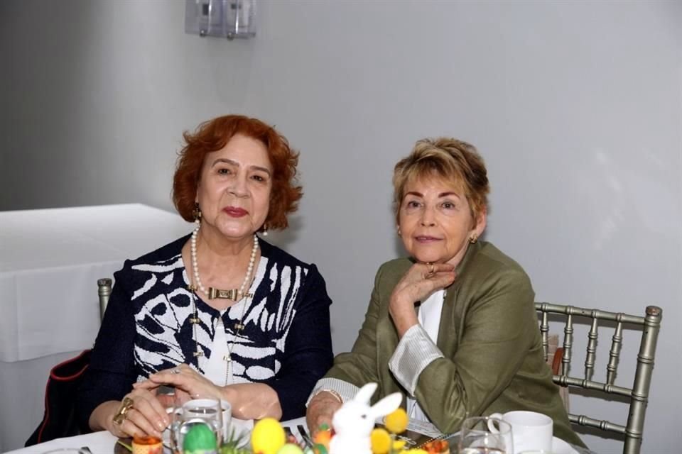 Sylvia Juárez de Castillo y Patricia Martínez de Pinillos
