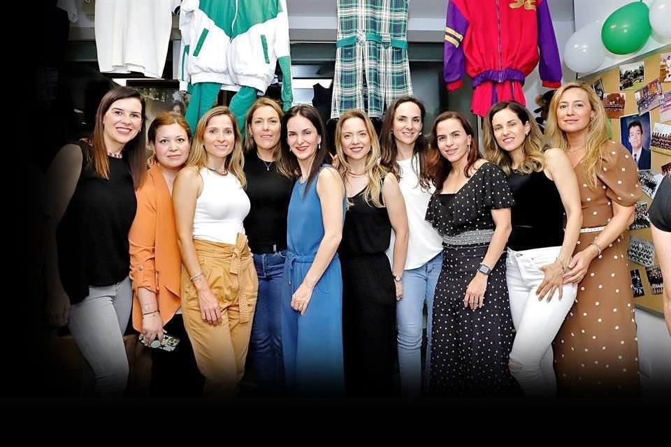 Marian Garza, Lucía Maldonado, Paulina Escamilla, Martha Celia Villarreal, Lucía Martínez, Brenda Erhard, Bibis Gutiérrez, Vivianne Clariond, Mariana Fernández y Cata Garza