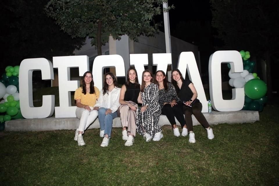 Andrea Lobo, Andrea Fernández, Vero Fernández, Alejandra Tostado, Fernanda González y Ana Sofía García