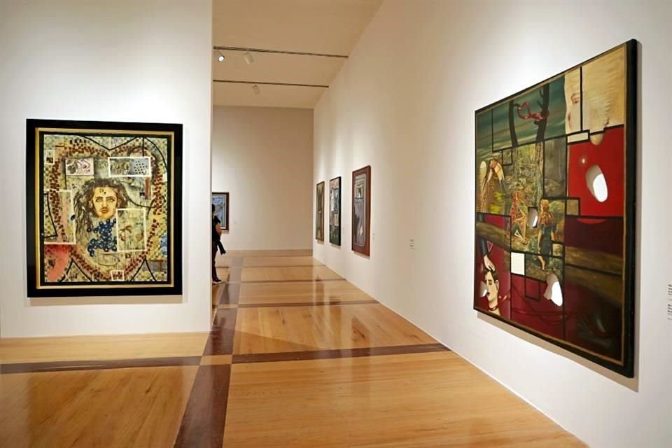 Pinturas, esculturas y retratos de Julio Galán integran la expo.