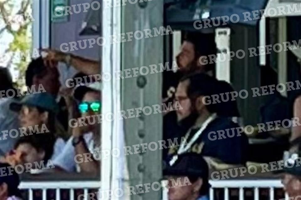 José Ramón López Beltrán, hijo de AMLO, fue captado en el torneo de Golf Mexico Open at Vidanta, en Puerto Vallarta, custodiado por escoltas.