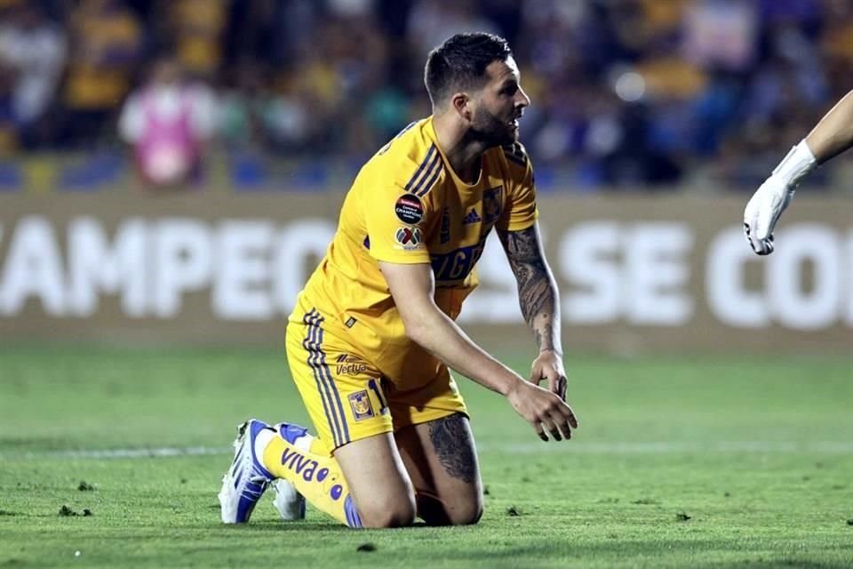 André-pierre Gignac está en condiciones de jugar la vuelta de Semifinales de la Concachampions, pese al golpe que sufrió durante el entrenamiento de hoy.