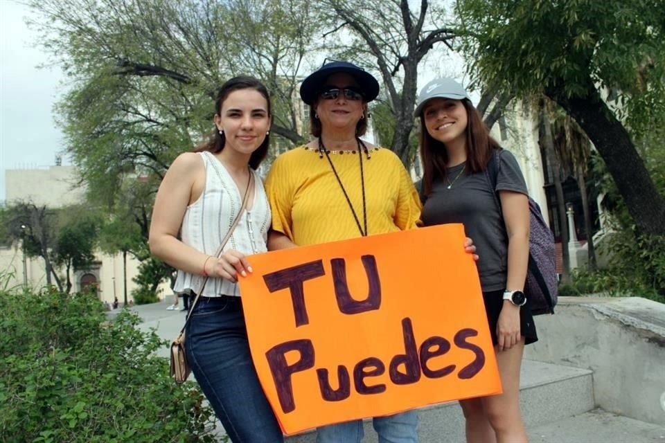 Elí Guerra, Rocío Hinojosa y Ximena Morales