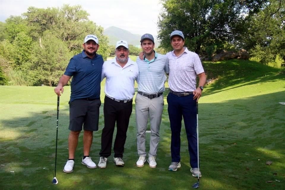 Bernardo García, Mauricio Mitre Garza, Ernesto Meyer y Bernardo Martínez