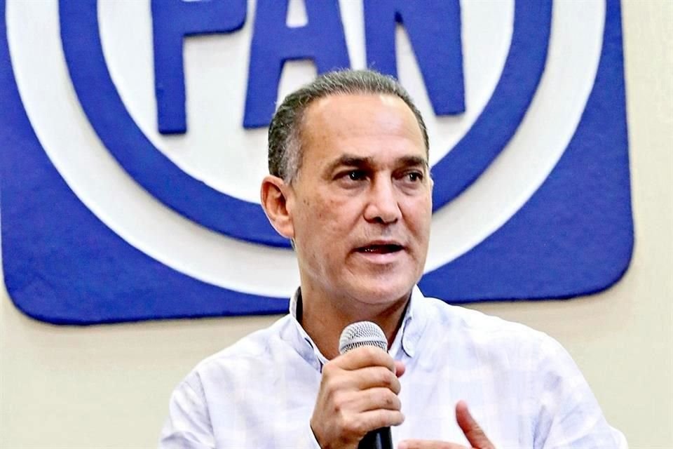 El Tribunal determinó que el PAN y Fernando Larrazabal incurrieron en actos anticipados de campaña.