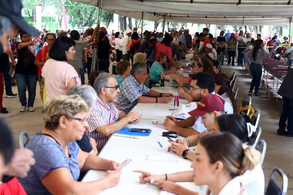 Uno de los módulos disponibles es el del Parque España, en el cual se generaron inconformidades por la tardanza y desorganización para la entrega de tarjetas.