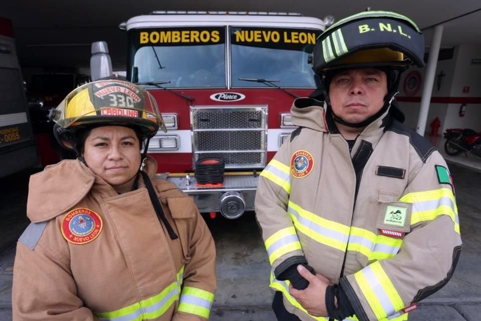 Además del valor que se requiere para enfrentar al fuego, el trabajo en equipo es vital para una misión exitosa.