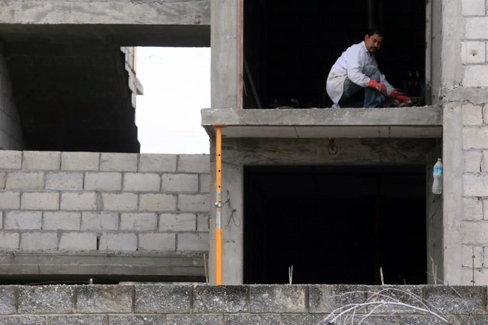 El Infonavit tiene distintos esquemas de financiamiento para compra de material y pago de mano de obra.