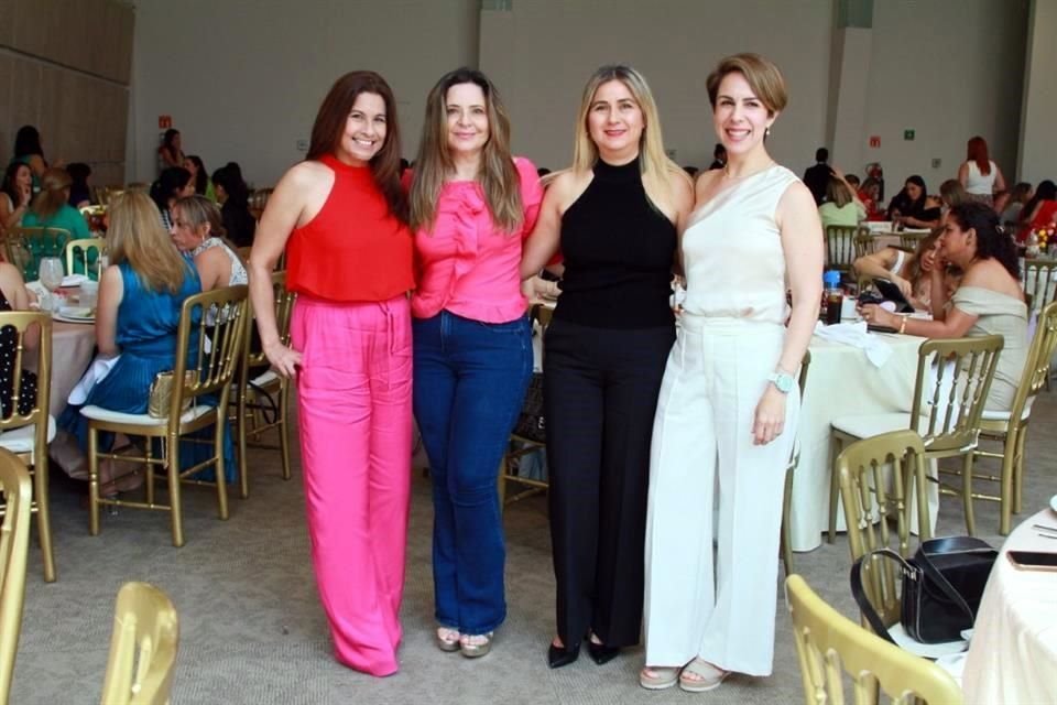 Salma López, Iliana Villarreal , Edna Flores y Samantha Zaruin