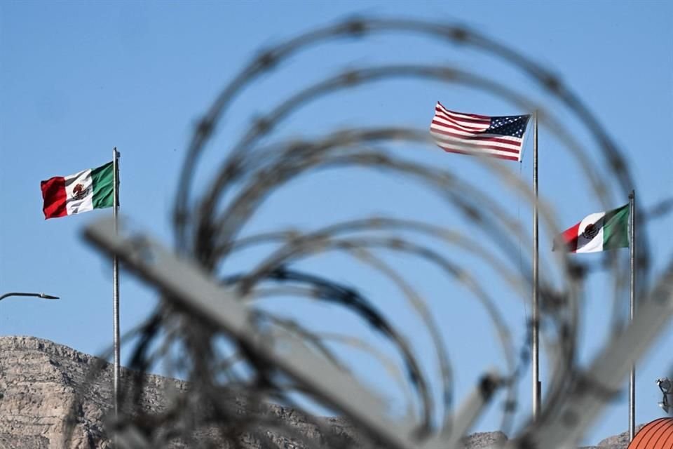 Texas está redoblando sus esfuerzos de respuesta ante un aumento en la llegada de migrantes a la frontera por el fin del Título 42.