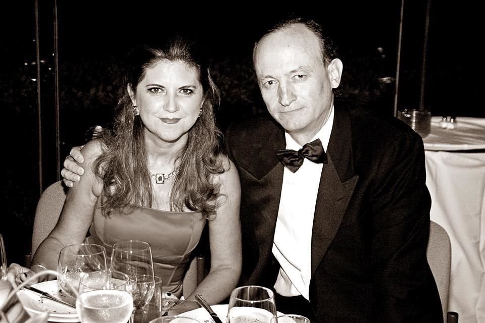 CON SU ESPOSO. Fernando Toca, en el 2007