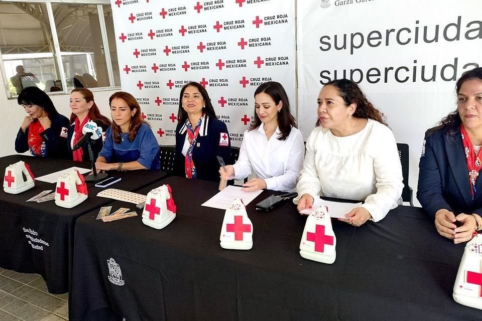 En la rueda de prensa se informó que la colecta en San Pedro se realizará el miércoles, 24 de mayo.