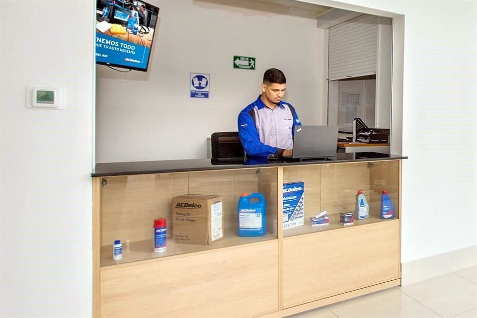 Refacciones de Mostrador, que ofrece las marcas originales GM Parts y ACDelco.