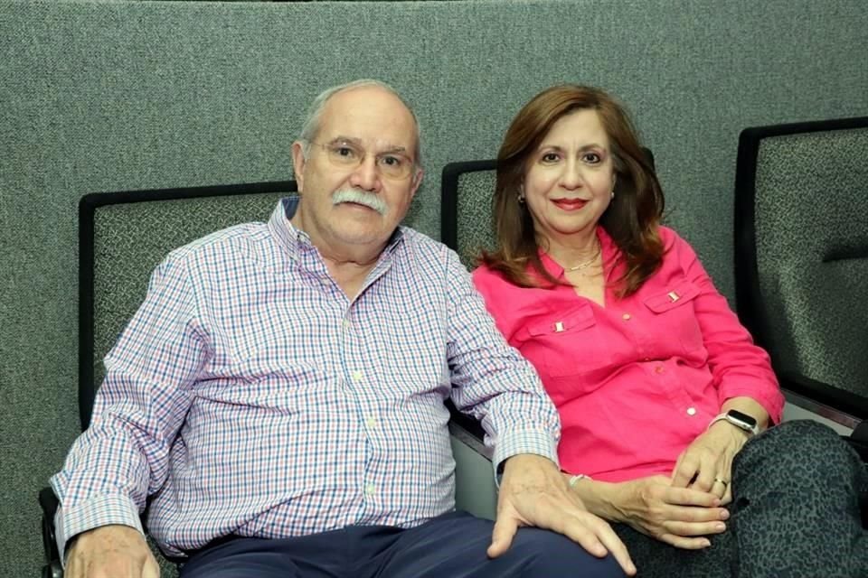 Edilberto Martínez y Bertha Guerra