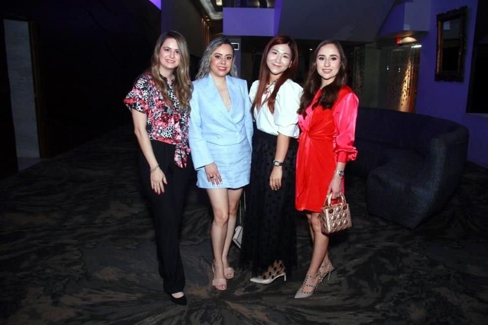 Tere Treviño, Alejandra Esparza, Yeri Kang y Karla Lozano