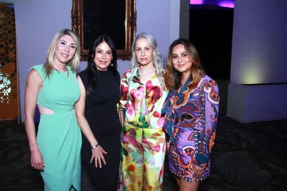 Rosy González, Victoria Cavazos, Claudia Saldívar y Mily Ramos