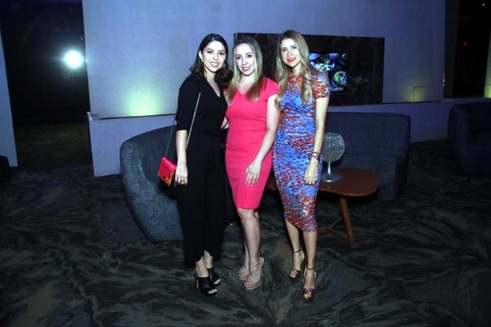 Fernanda Camacho, Ivanna Fernández y Karen Nava