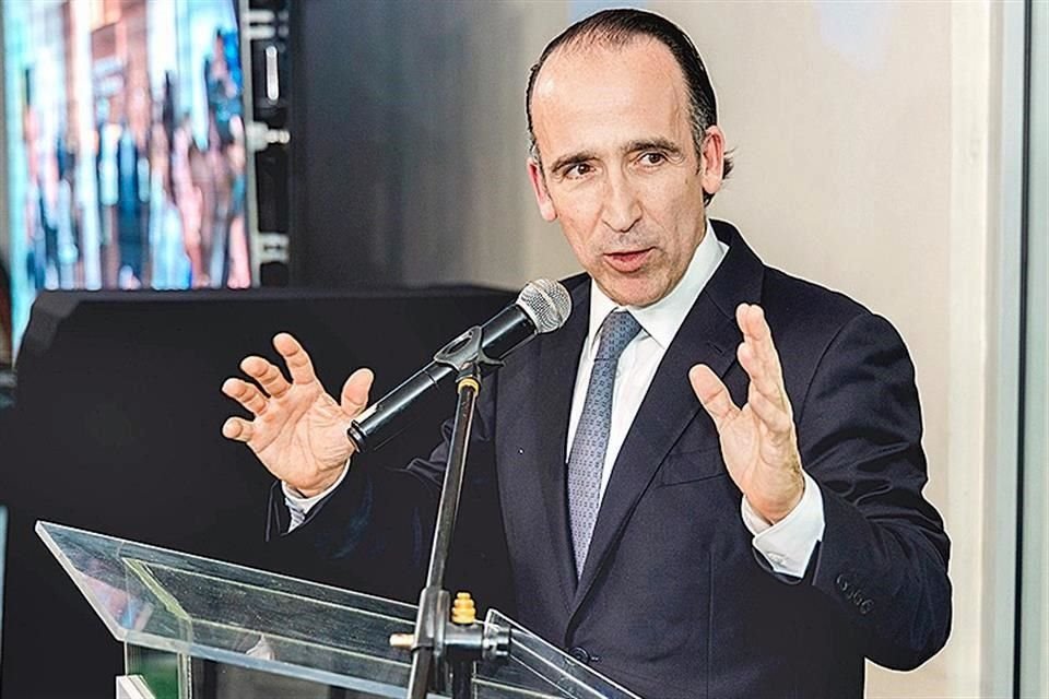 Lic. Ernesto López Clariond, Presidente del Consejo de Empresas Aries.