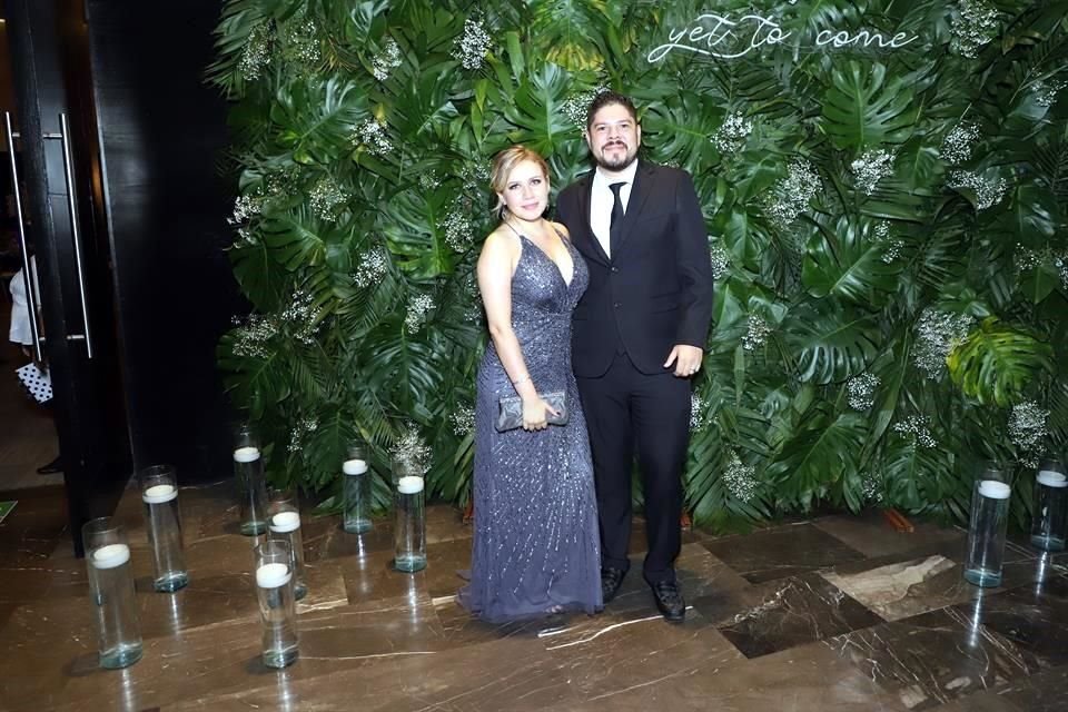 Dayana Cortés y  Adrián Hernández