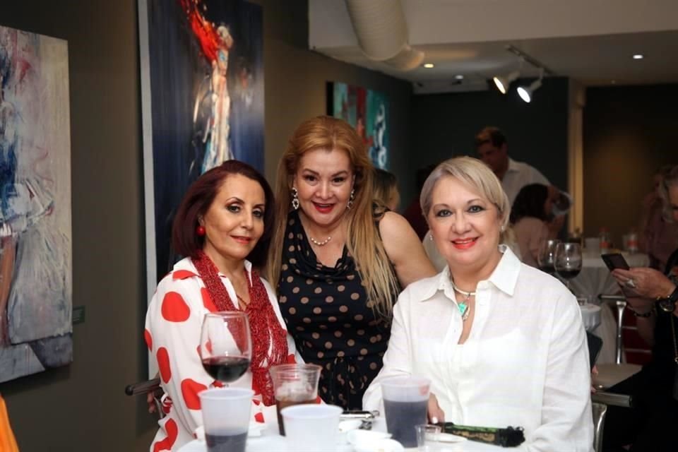 Amalia Lozano de Maiz, Alma Corts y Soraya Rodrguez