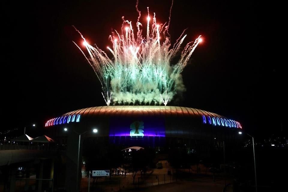 El Estadio Monterrey, la casa de Rayados, lució espectacular.