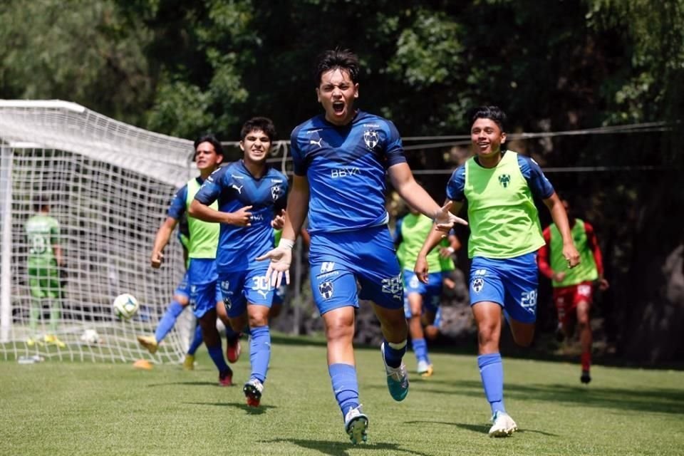 Rayados Sub 16 apagó la fiesta universitaria al ganar en la Ciudad de México.