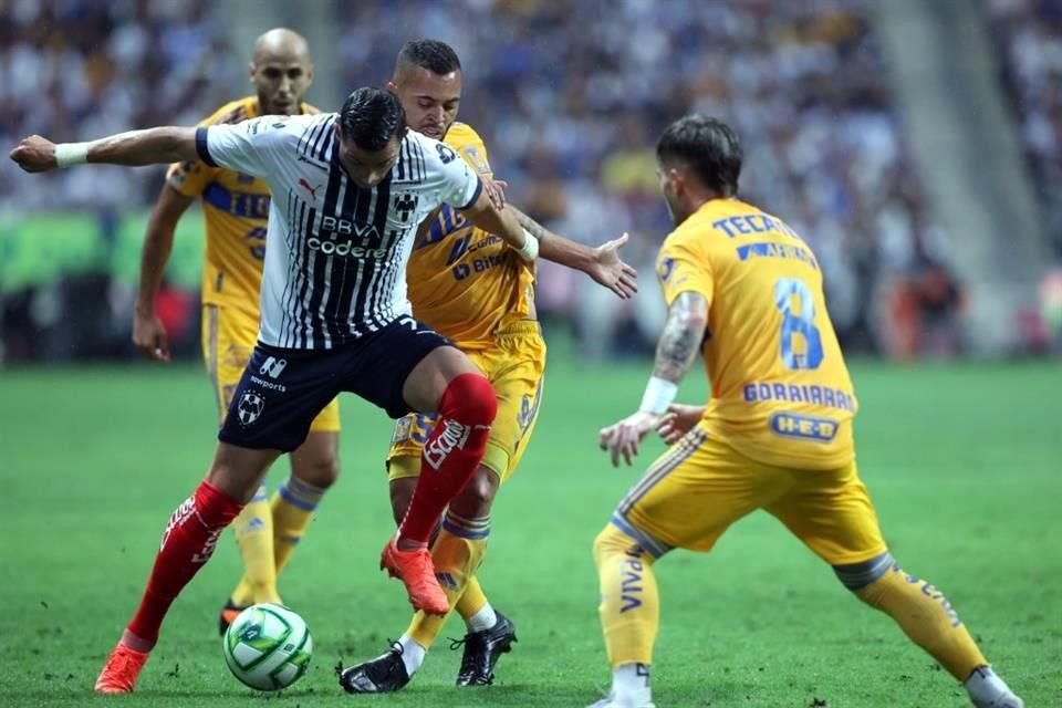 La marca evitó destellos en el primer tiempo.