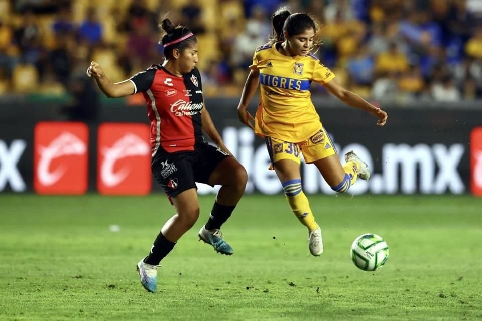 Tigres Femenil se impuso en el Uni 2-0 sobre el Atlas Femenil en el duelo de vuelta de los Cuartos de Final, con lo que avanzó a Semis del Clausura 2023 con global de 7-0.