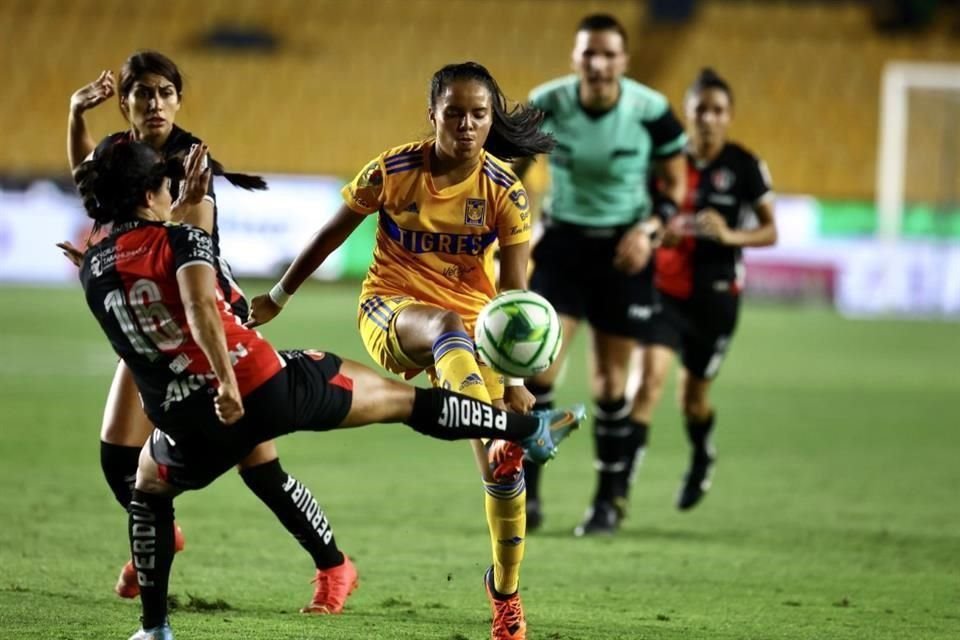 Tigres Femenil se impuso en el Uni 2-0 sobre el Atlas Femenil en el duelo de vuelta de los Cuartos de Final, con lo que avanzó a Semis del Clausura 2023 con global de 7-0.